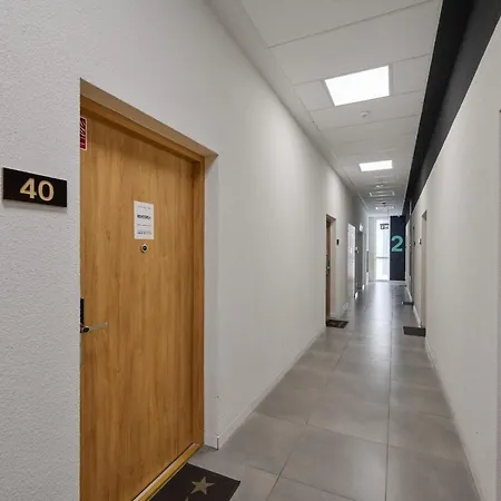 Airport Zarembowicza By Renters Wrocław