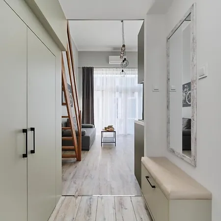 Airport Zarembowicza By Renters Appartement Wrocław