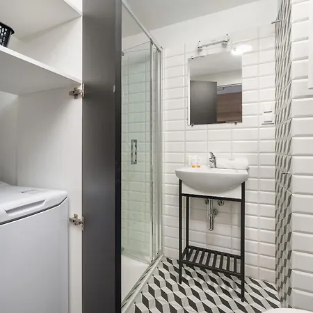Apartament Airport Zarembowicza By Renters