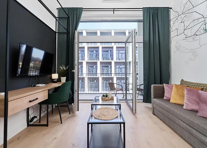 Airport Zarembowicza By Renters Wroclaw