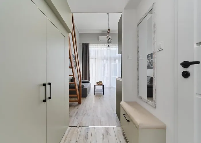 Airport Zarembowicza By Renters Apartment Wroclaw