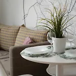 Airport Zarembowicza By Renters