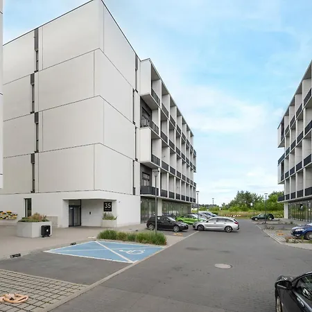 Airport Zarembowicza By Renters *