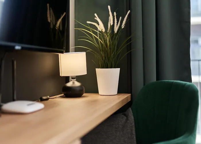 Airport Zarembowicza By Renters * Βρότσλαβ