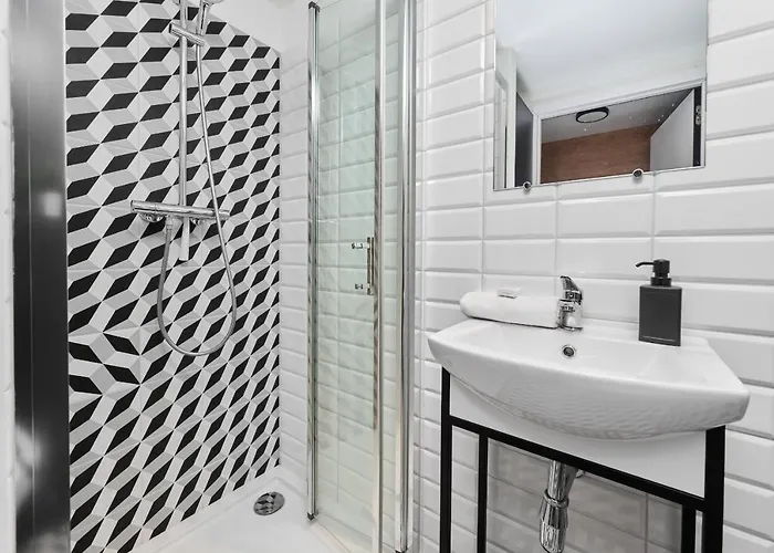 Airport Zarembowicza By Renters Βρότσλαβ